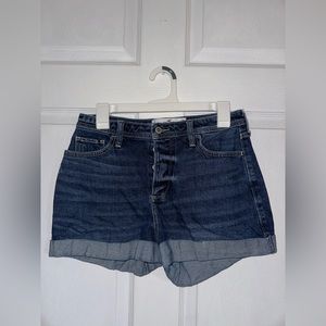 Hollister size 7 jean shorts